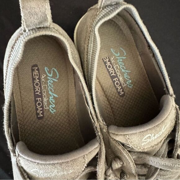 Skechers® Madison Ave Women's Shoes - Picture 4 of 9